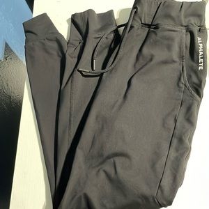 Alphalete joggers